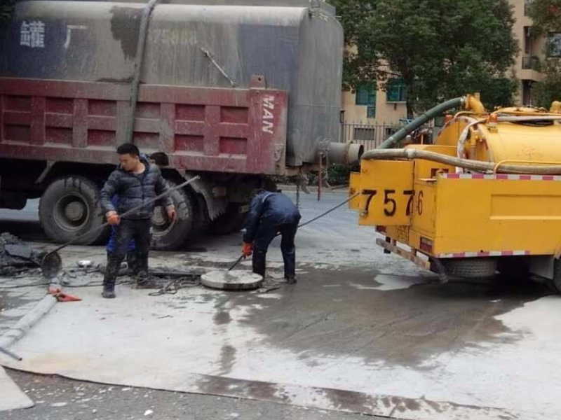 南昌朝阳新城汽车吸粪 污水井清理 粪池 地下室排污